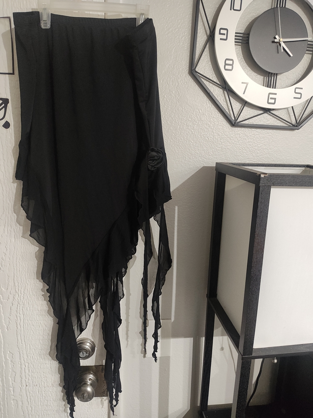 SHEIN Black Asymmetric Ruffle Handkerchief Hem Skirt